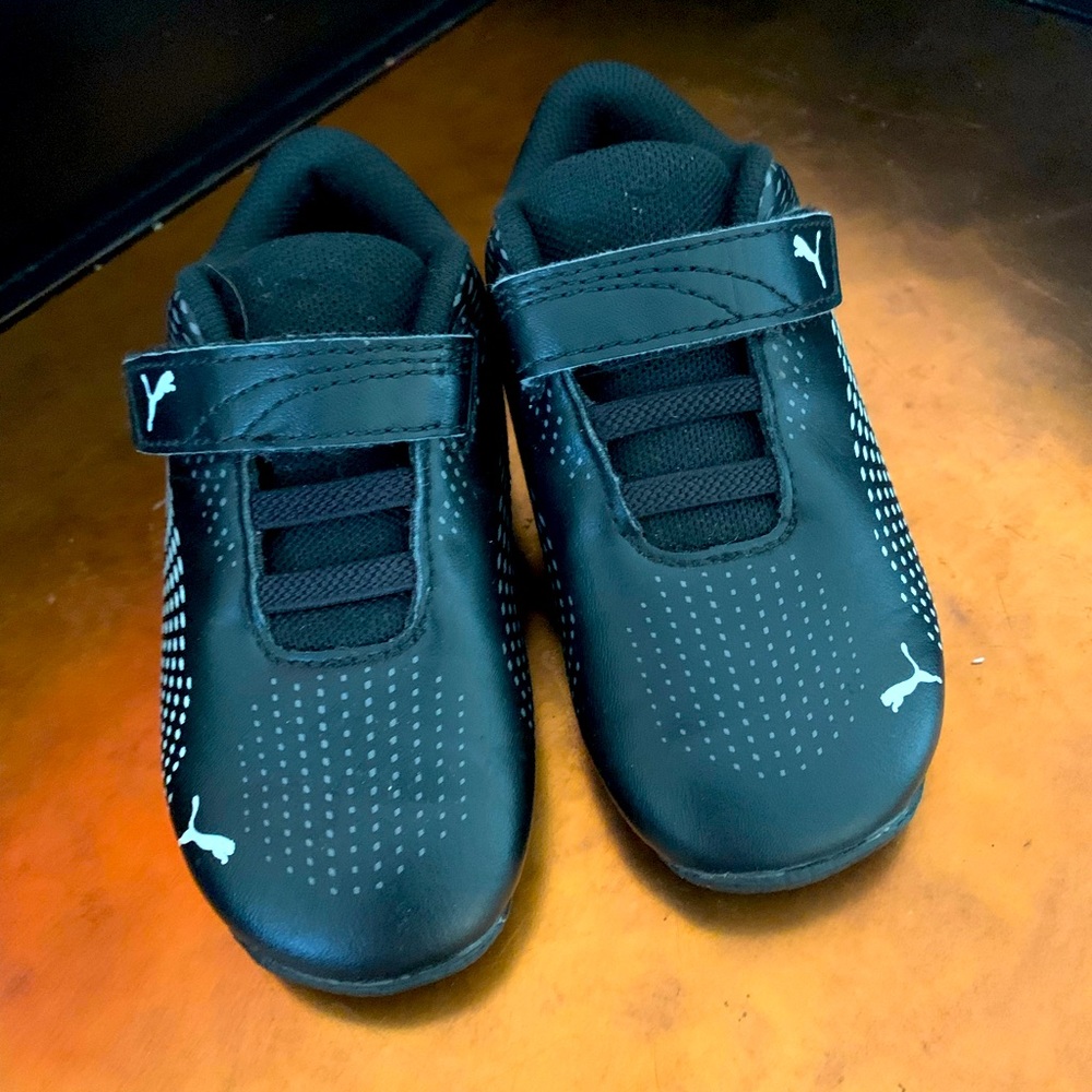 Puma Sneakers Toddler Soccer Boots Size 6 shoes